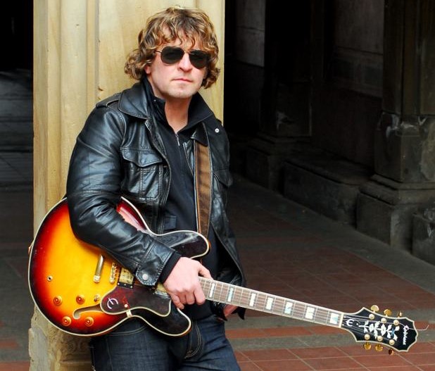 Sean Yox / The Streamers